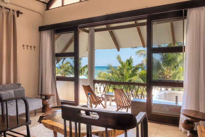 Mia Tulum Beachfront Resort - Ocean View Suites and Beach Club