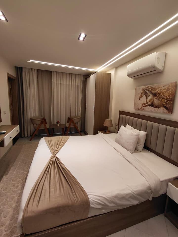 Galleria Pyramids View Hotel