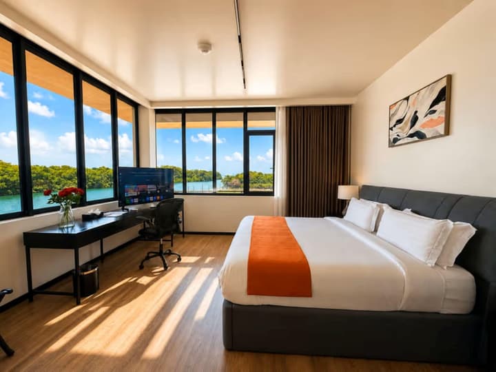Wyndham Garden Belize City Grand Resort