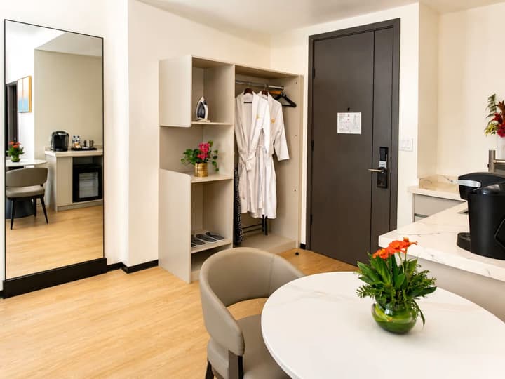 Wyndham Garden Belize City Grand Resort