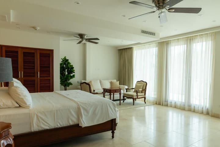 Hotel Plaza Herrera