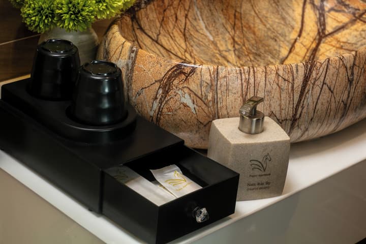 Westlake Pearl Suites - By Pegasy Group