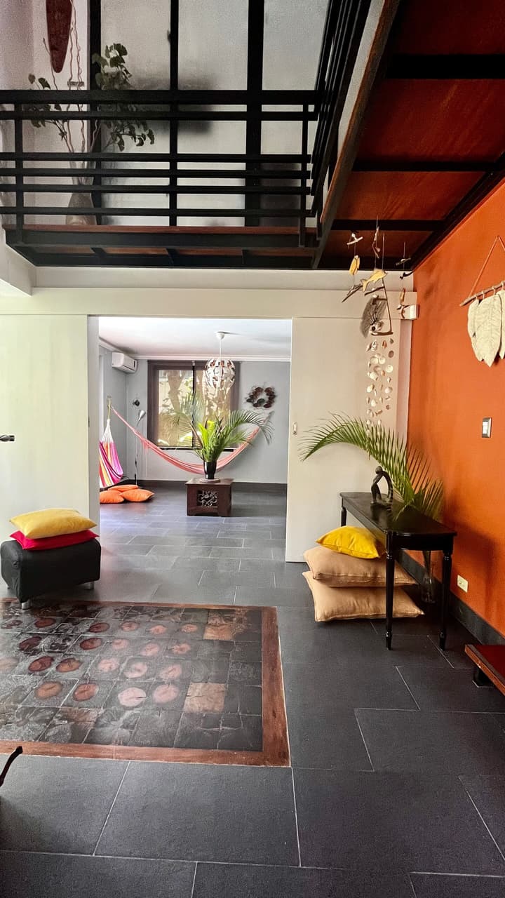 MANAYA Bed & Breakfast