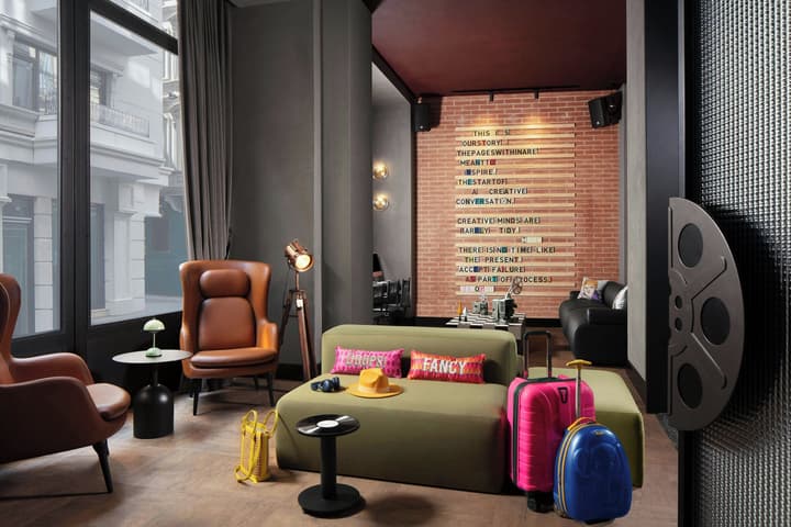 Moxy Istanbul Taksim