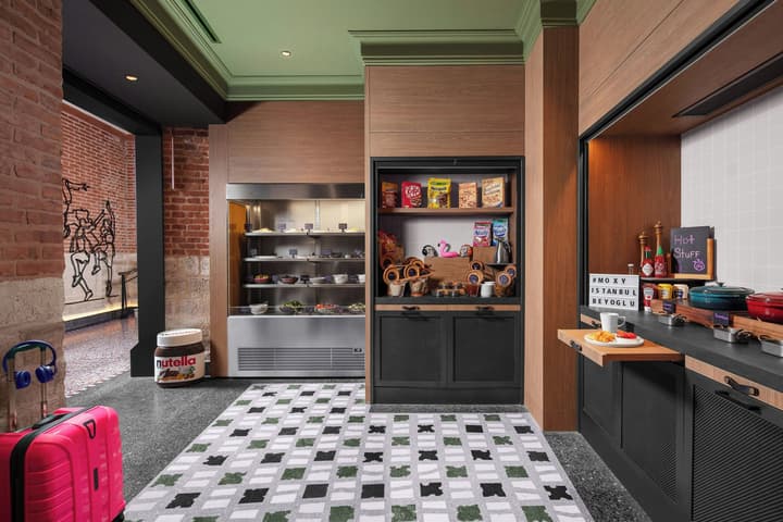 Moxy Istanbul Taksim