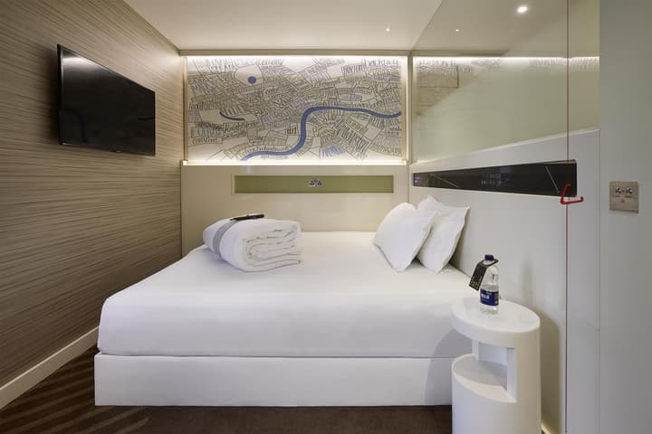 Hub By Premier Inn Edinburgh - Royal Mile