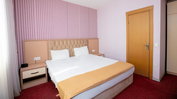 Alis Hotel