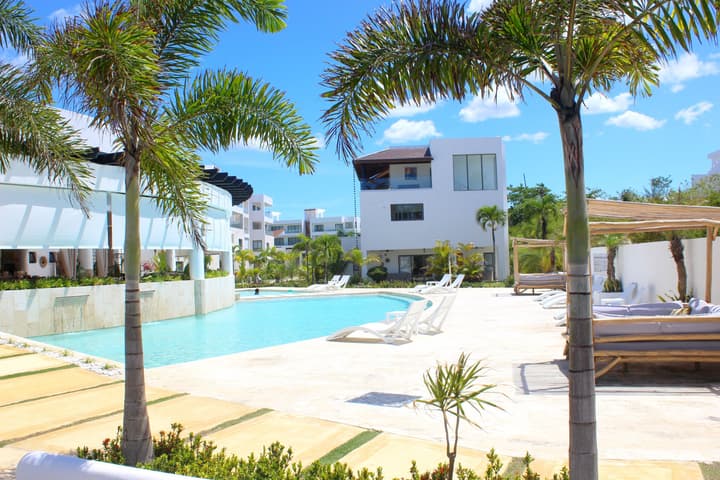 Amare Beachfront Aparthotel