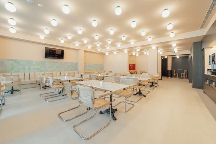 ABC HOTEL PORTO - CAMPANHÃ