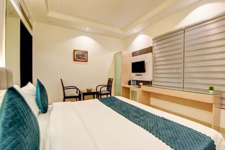 Hotel The Krishna