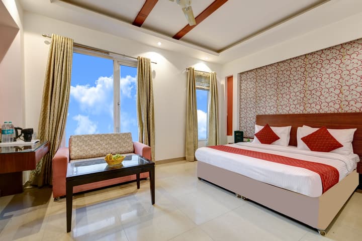 Hotel The Krishna