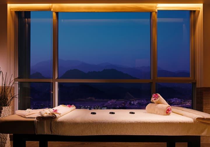 Royal M Hotel Fujairah Mall