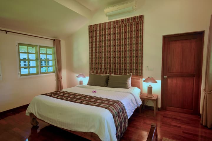 Monoceros Resort