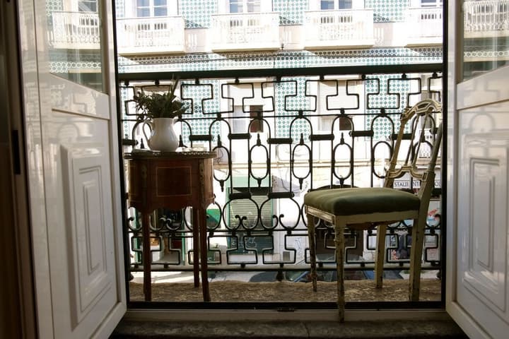 The Late Birds Lisbon - Gay Urban Resort