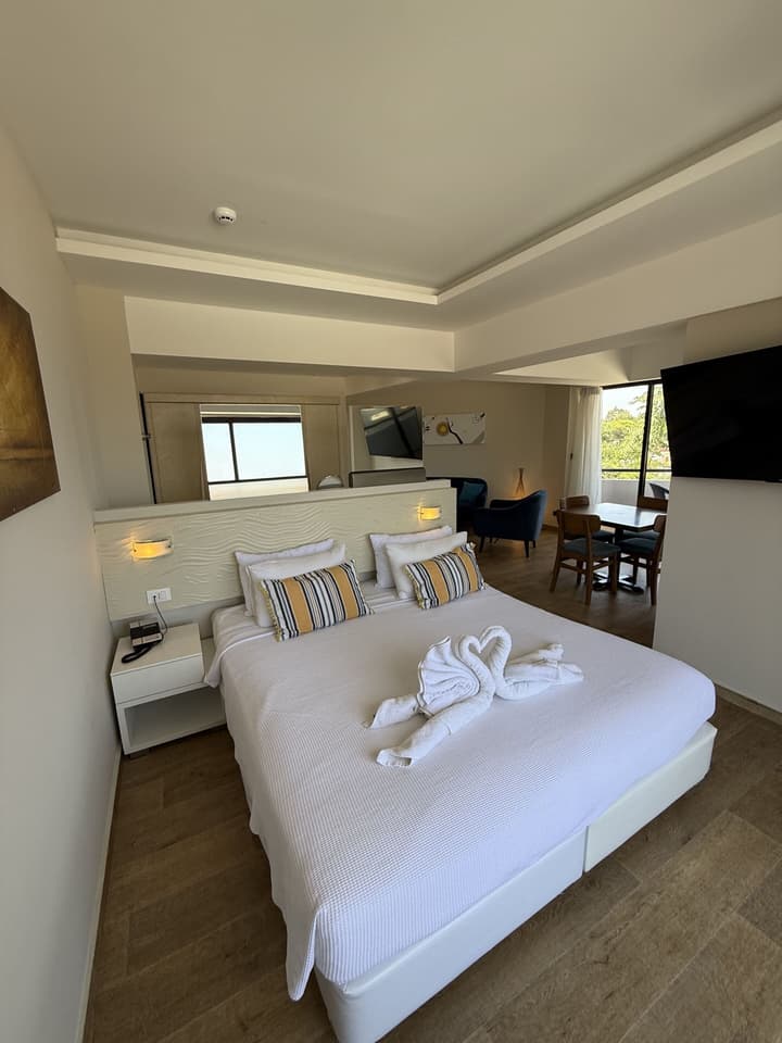 Sunny Days Hotel