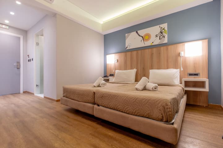 Sunny Days Hotel