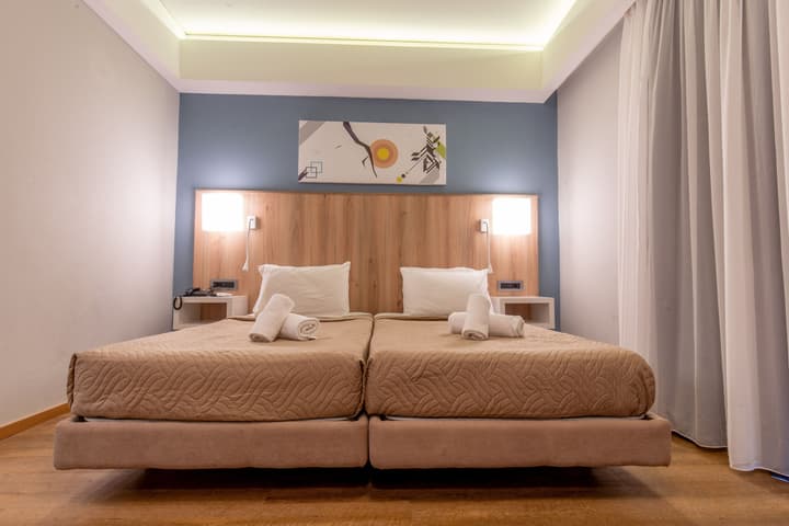 Sunny Days Hotel