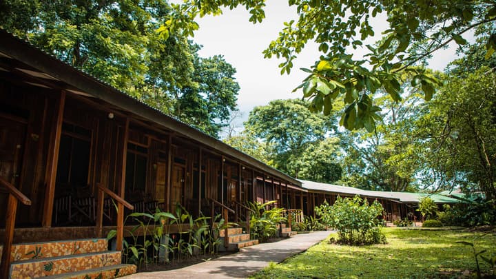 Laguna Lodge