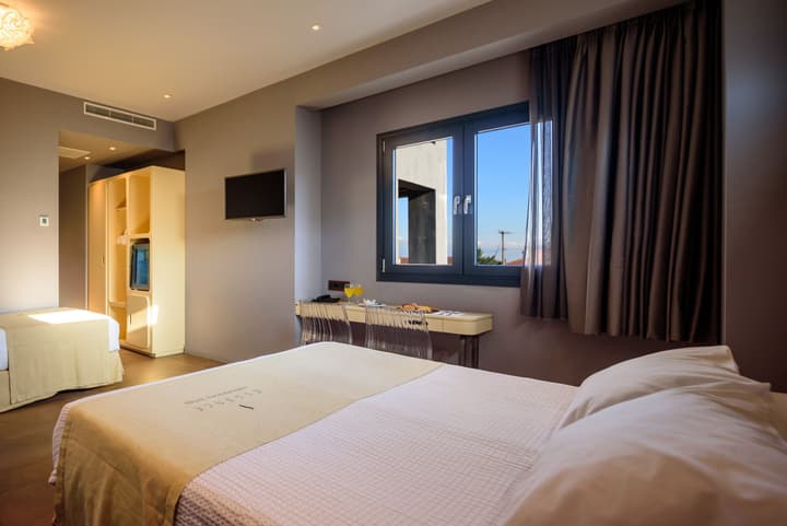 Essence Hotel