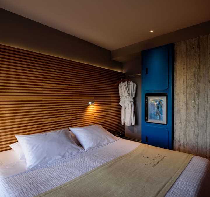 Essence Hotel