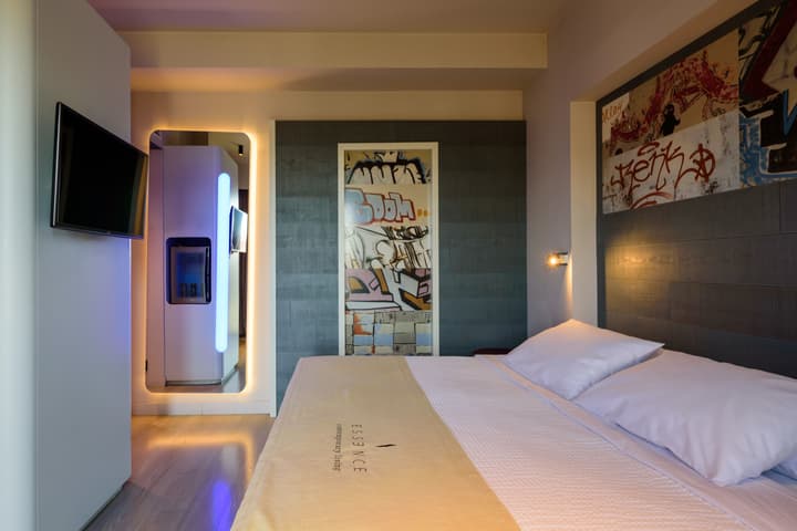 Essence Hotel