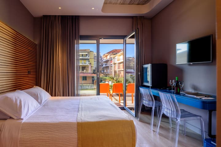 Essence Hotel