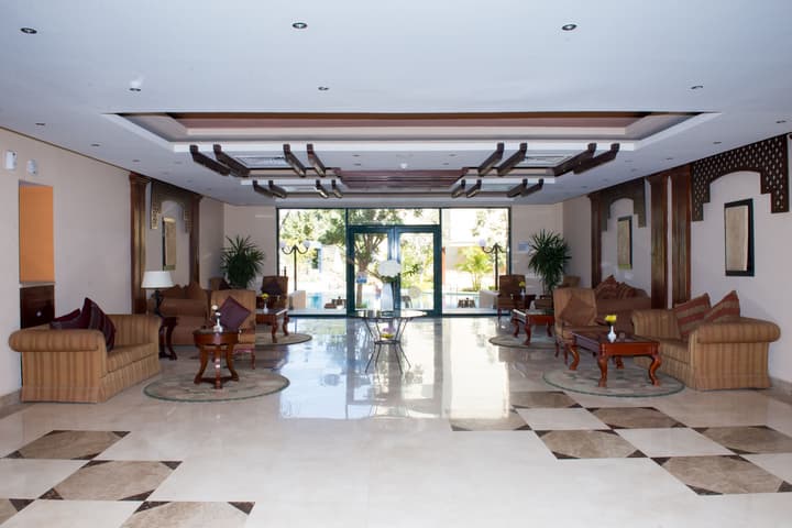 Swiss Inn Plaza