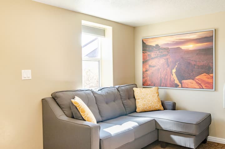 Mountain Ridge Cabins and Lodging
