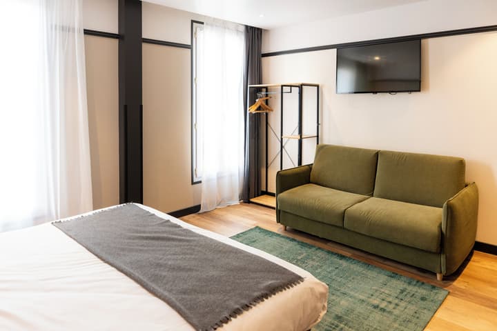 Hotel SUB