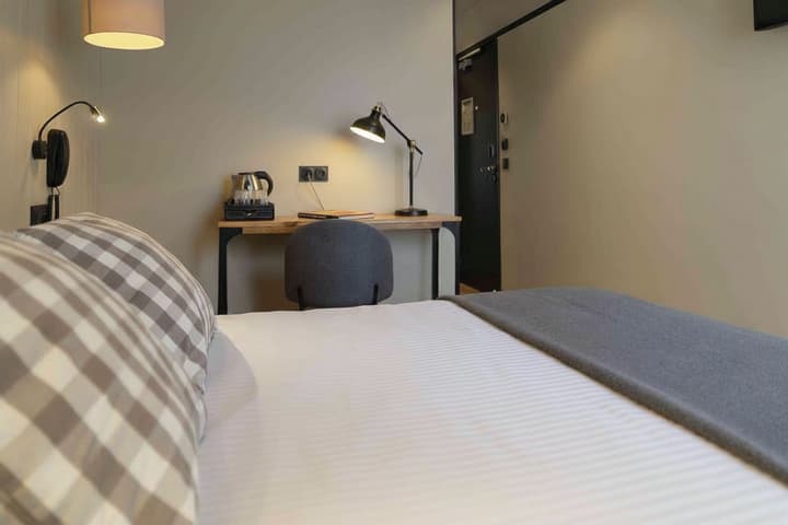 Hotel SUB
