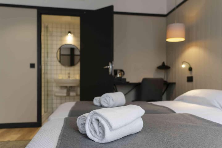 Hotel SUB