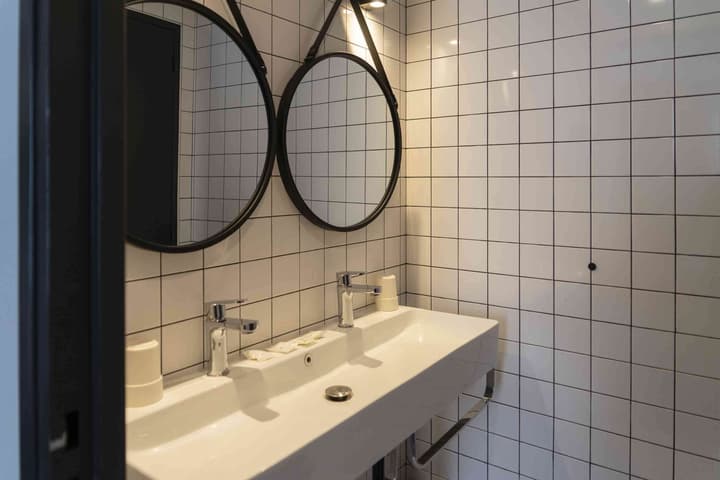 Hotel SUB