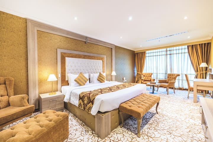Sapphire Plaza Hotel