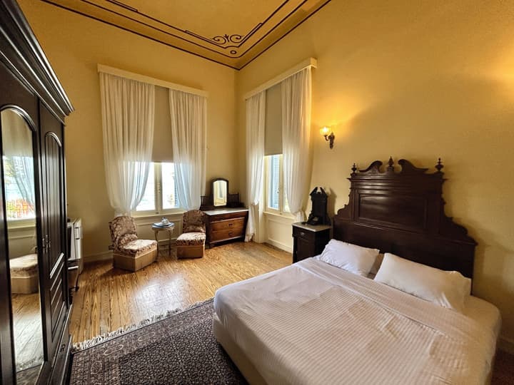 Loriet Hotel