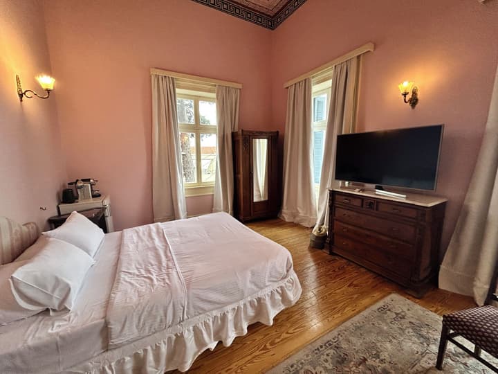 Loriet Hotel