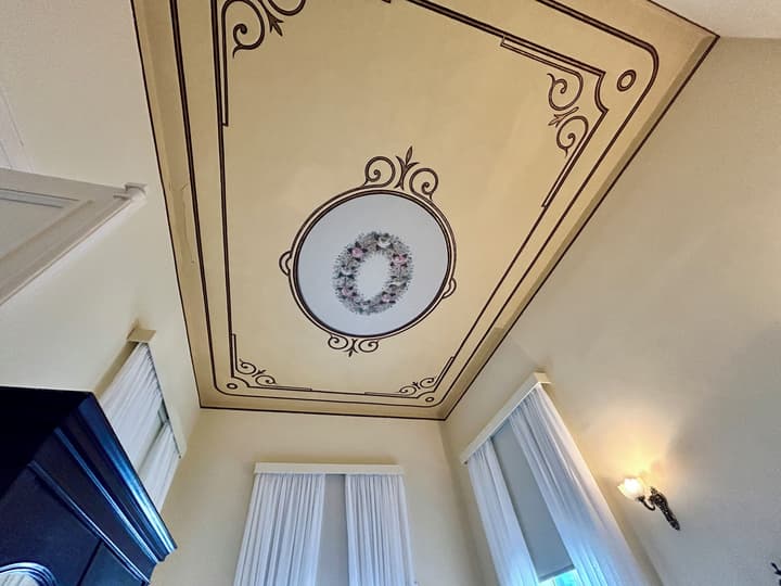 Loriet Hotel