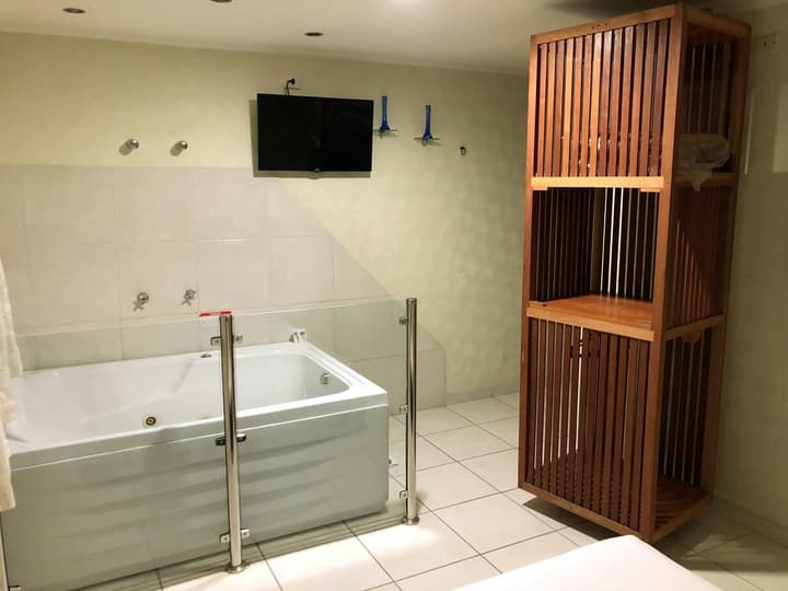 David Plaza Hotel