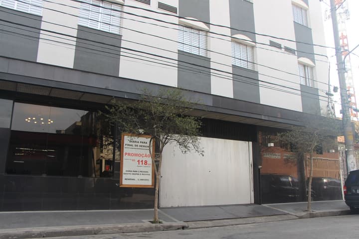 David Plaza Hotel