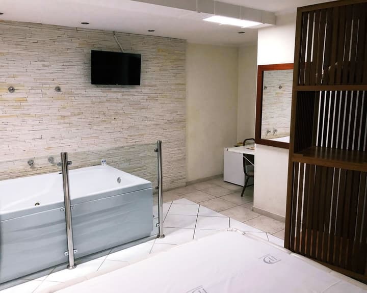 David Plaza Hotel
