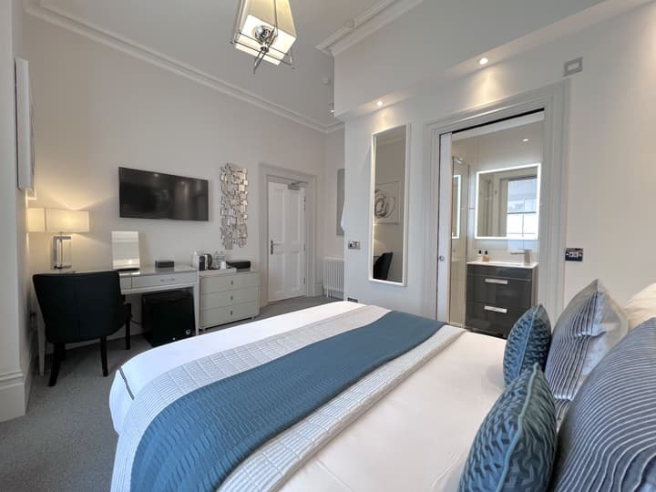 Tavistock House Hotel