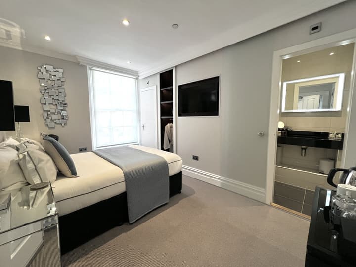 Tavistock House Hotel