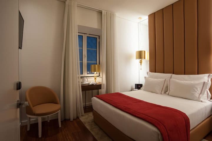 The 7 Hotel