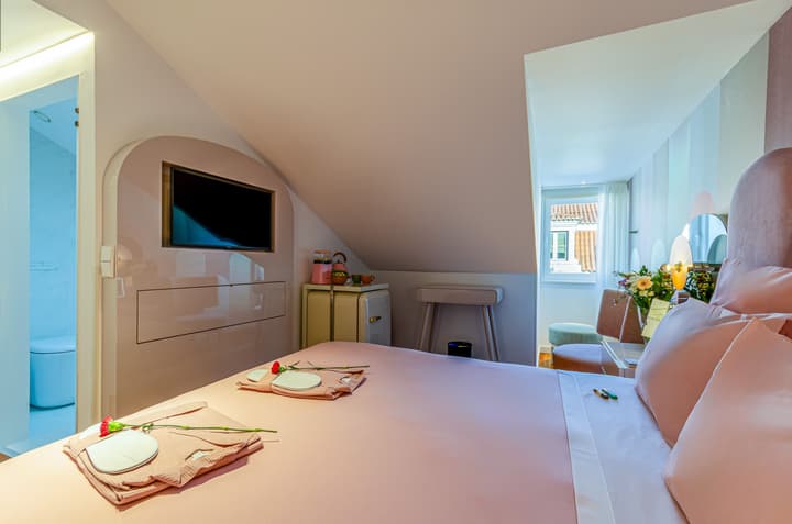 The 7 Hotel