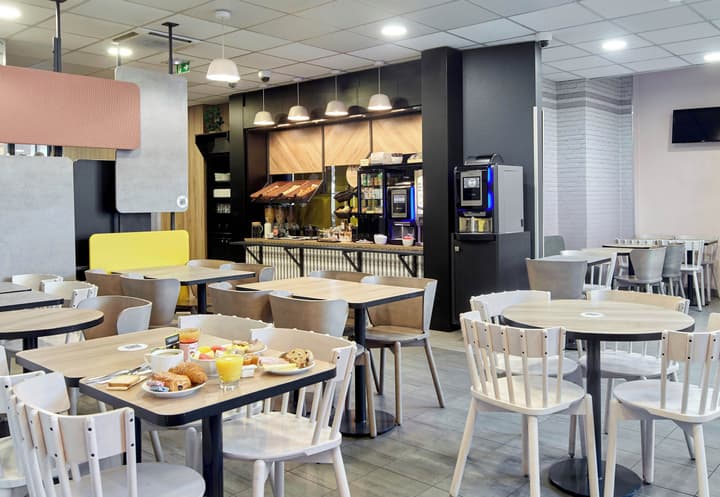 B&B HOTEL Paris Saint-Denis Pleyel