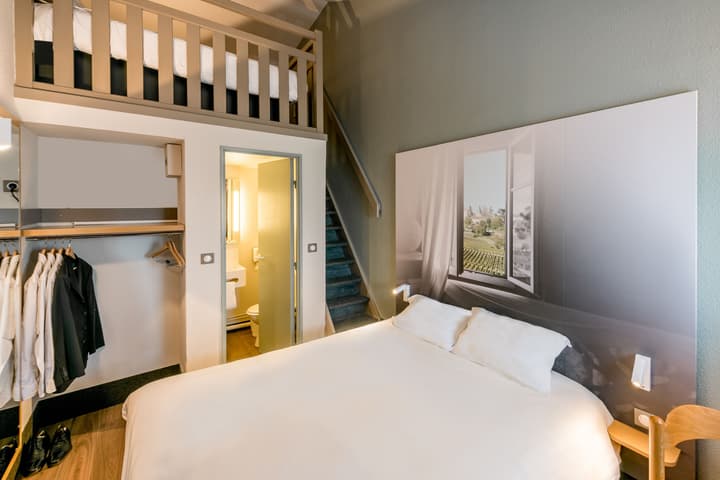 B&B HOTEL Bordeaux Lormont
