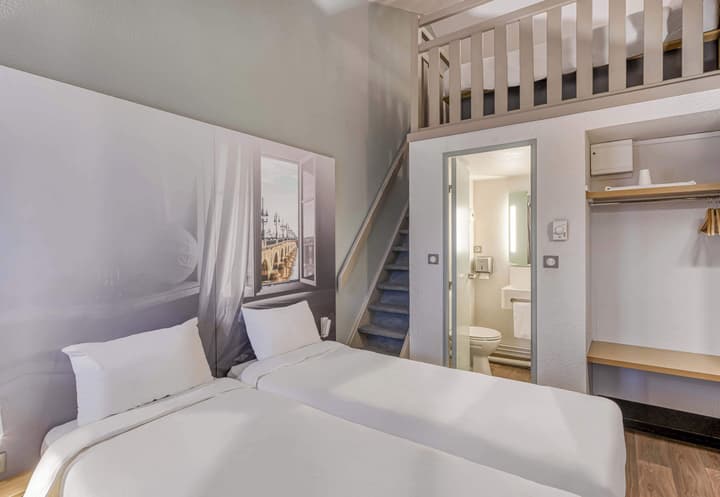 B&B HOTEL Bordeaux Lormont