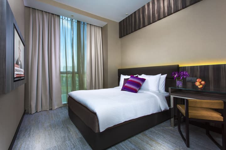 Aqueen Hotel Paya Lebar
