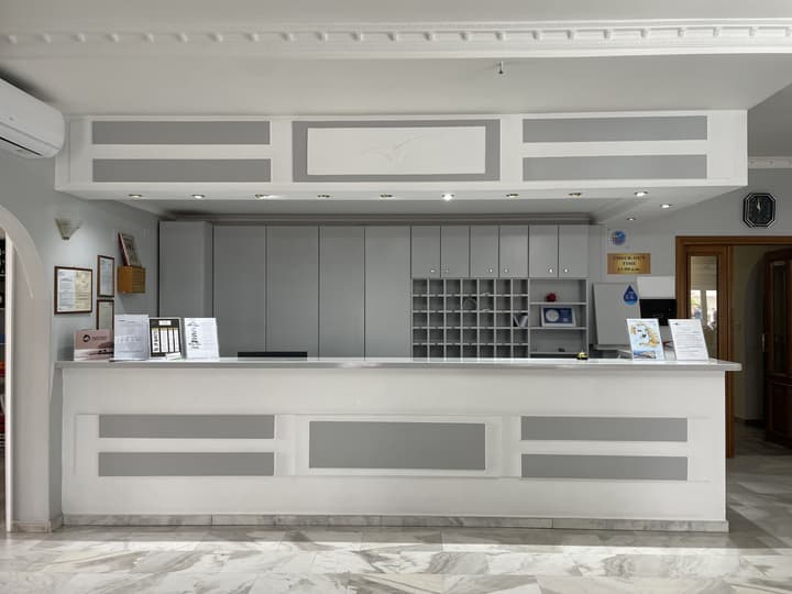Albatros Hotel