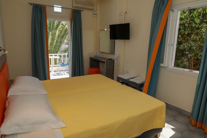 Albatros Hotel