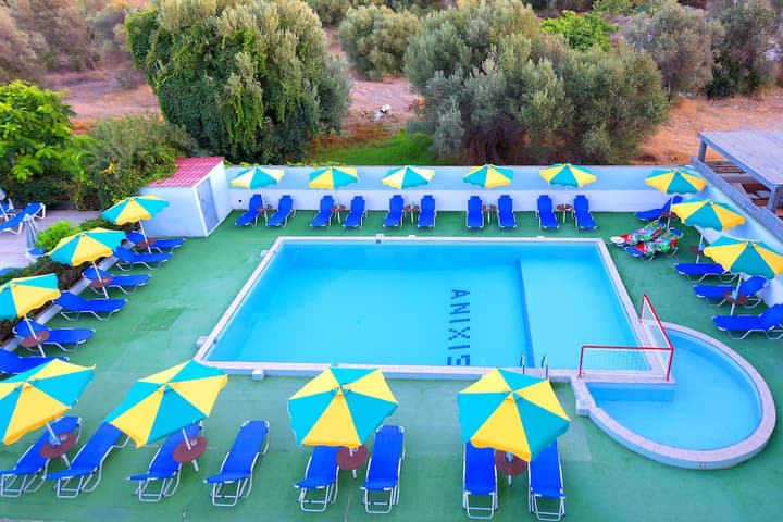 Anita ApartHotel